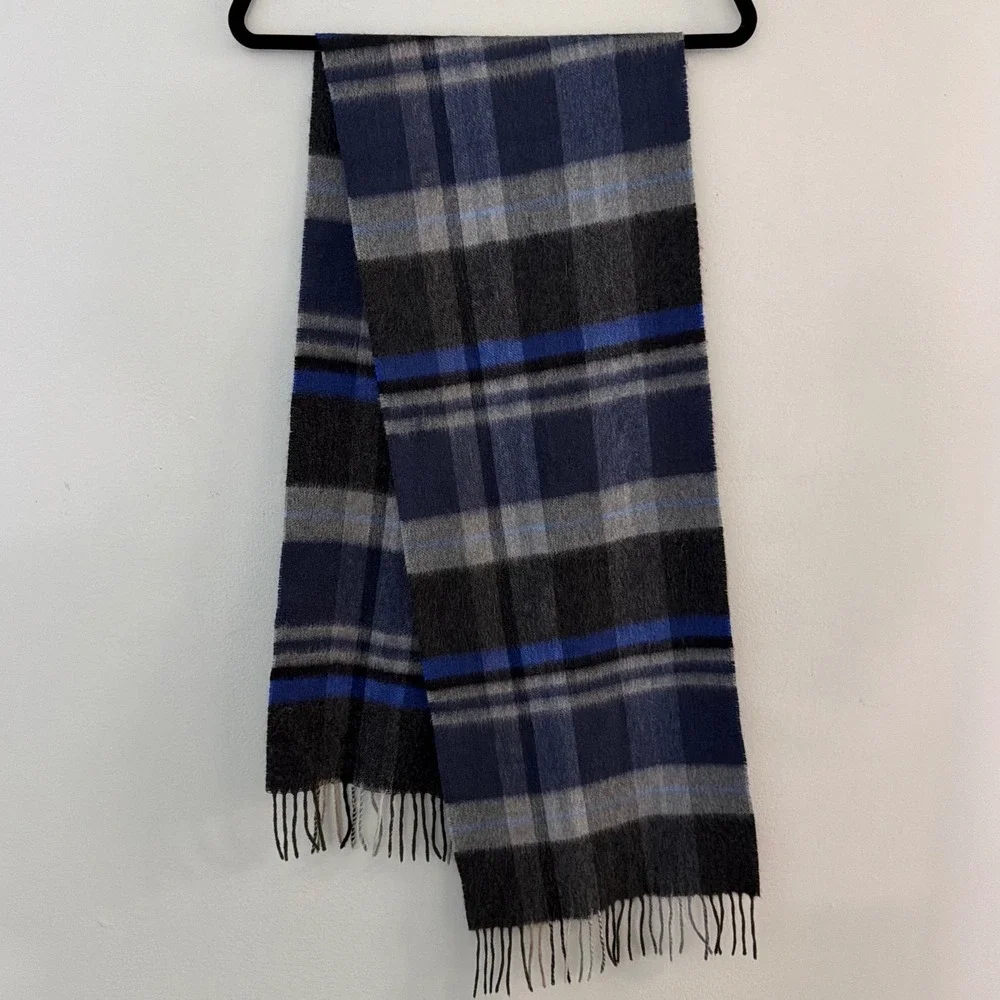 The Mens Store Bloomingdales Cashmere Scarf Plaid Navy Blue Grey Made in Germany